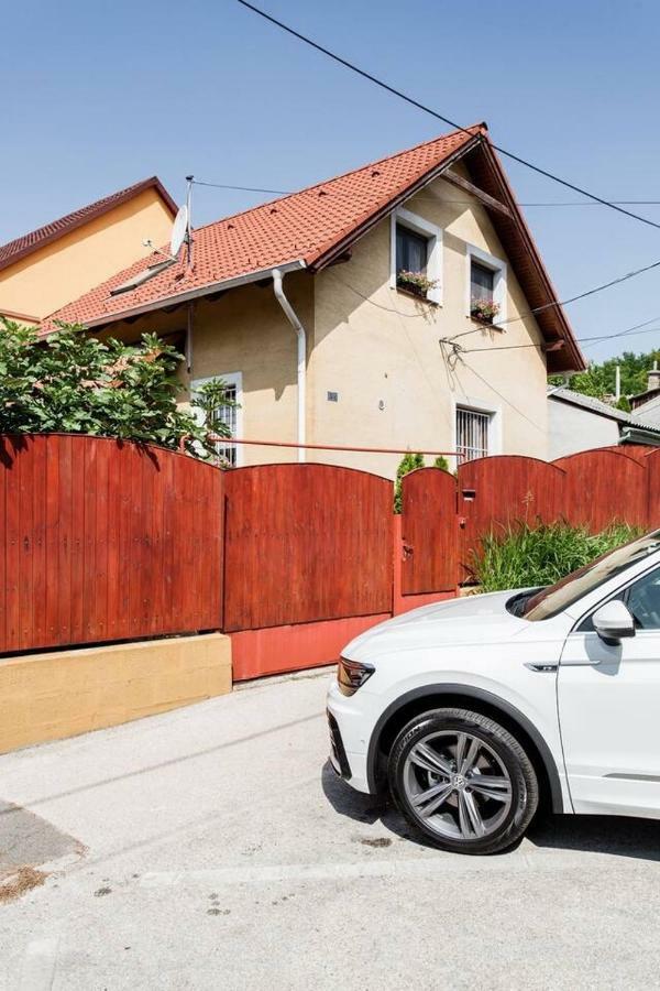 Luca Holiday House بوداورس المظهر الخارجي الصورة